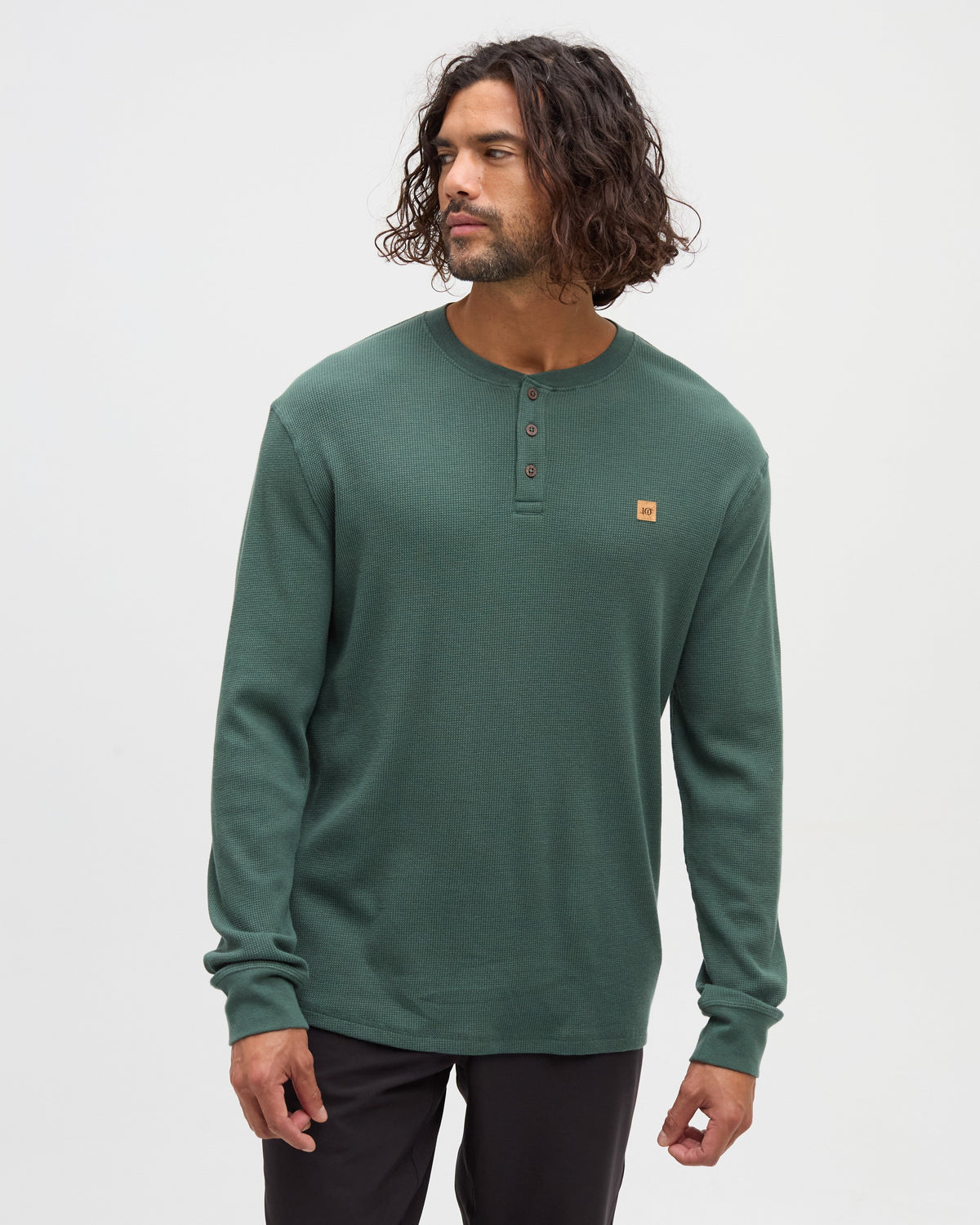 Freemont Henley-2