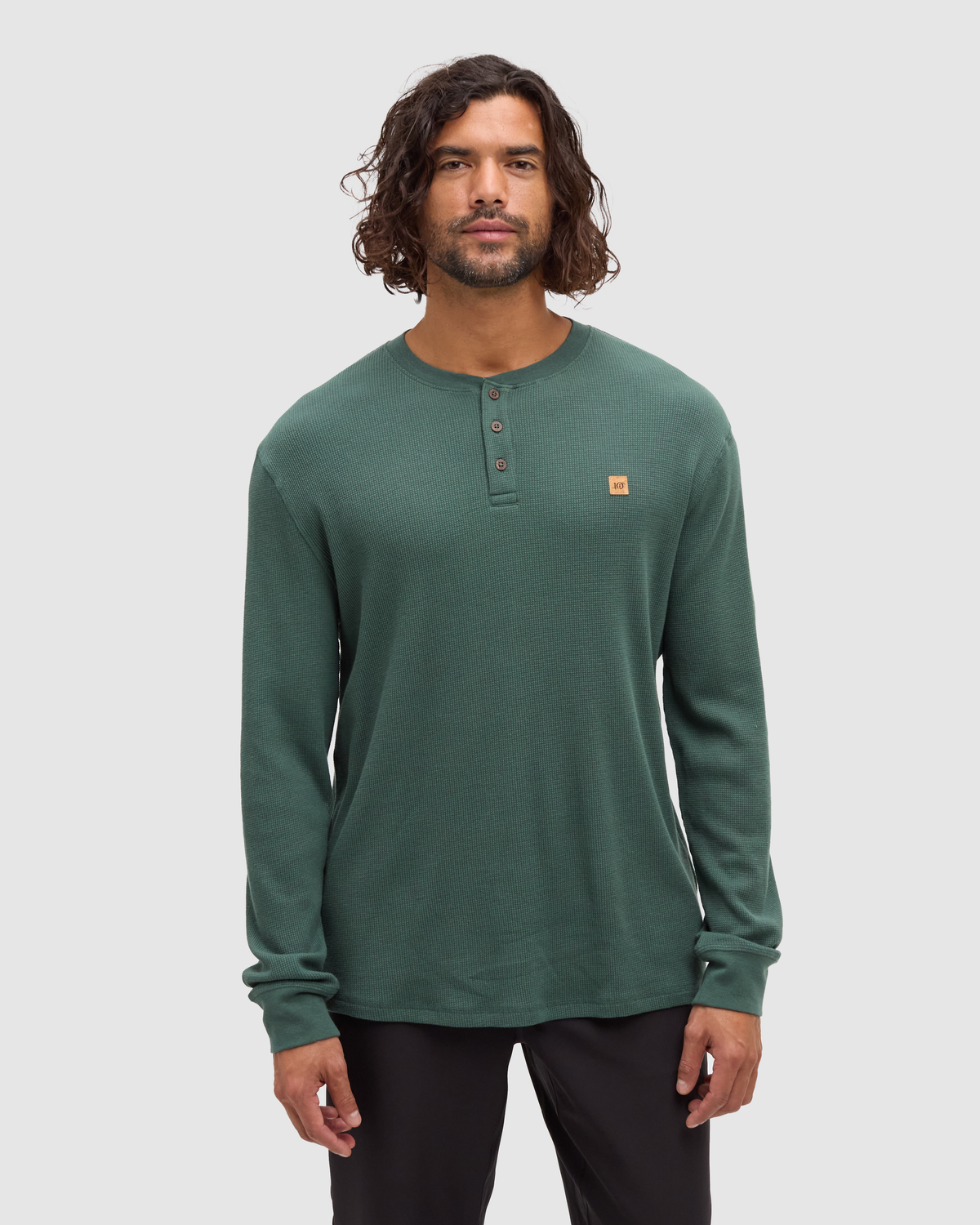 Freemont Henley-1