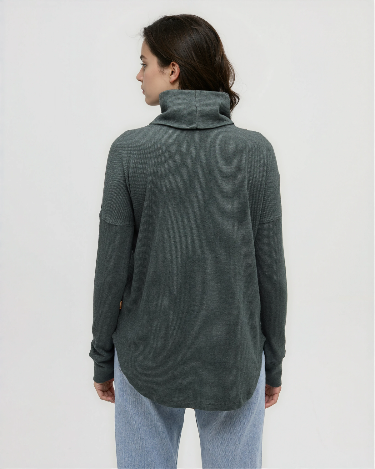 Highwood Turtleneck-3