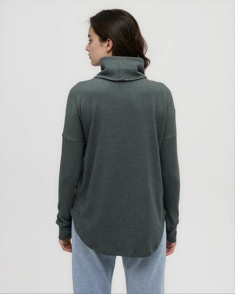 Highwood Turtleneck-3
