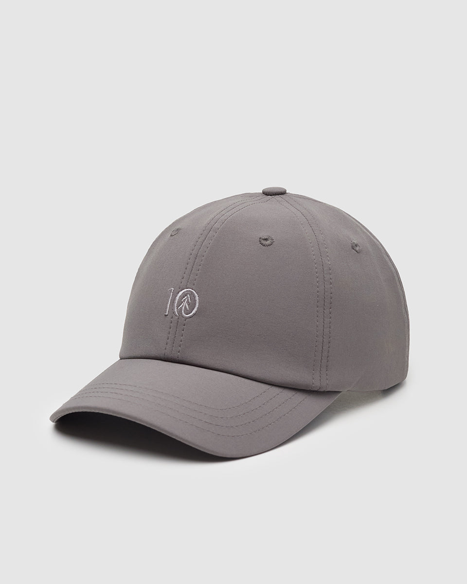 InMotion Peak Hat-1