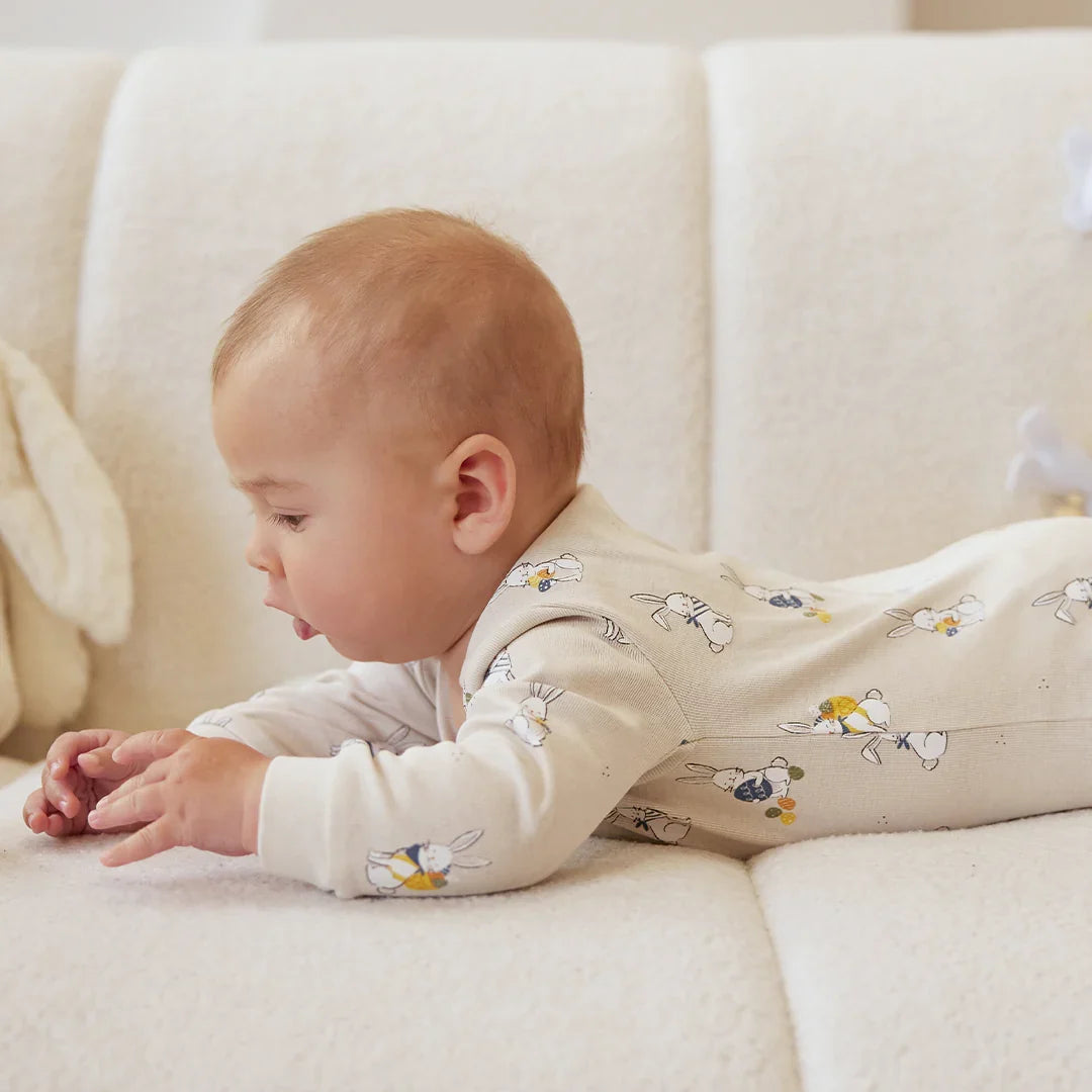 Egg Hunt Print on Crème Sleeper | Petit Lem-4