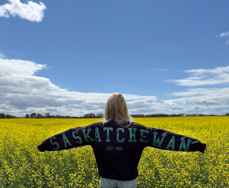 Saskatchewan Back Unisex Crewneck-6