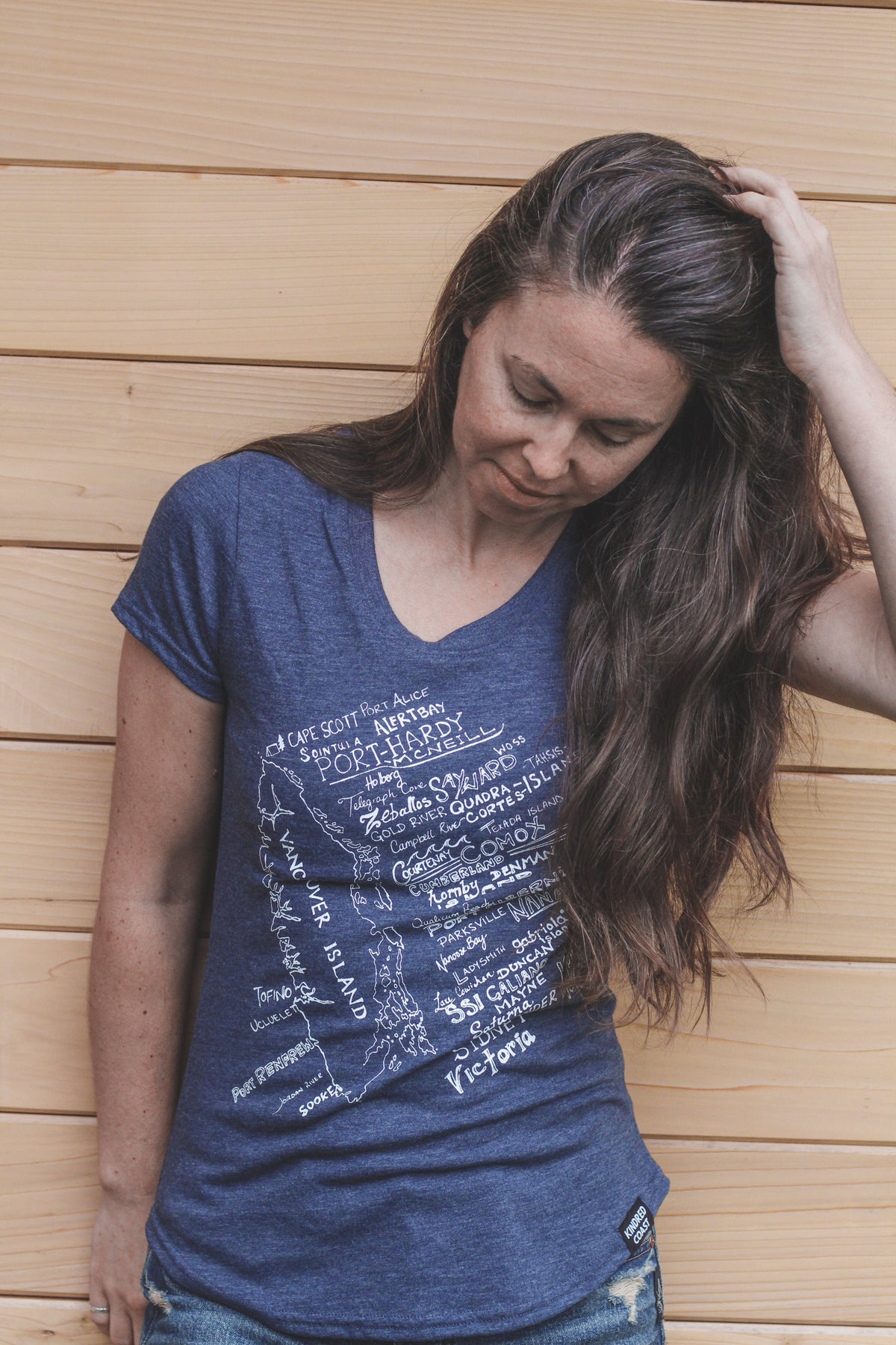 VAN ISLE - Women's Eco Tee-4