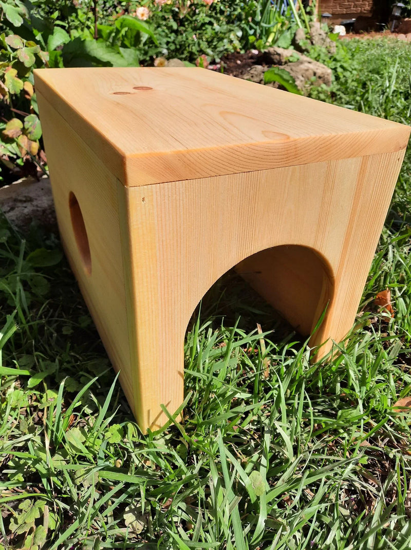 Hidey House for Small Animals-2