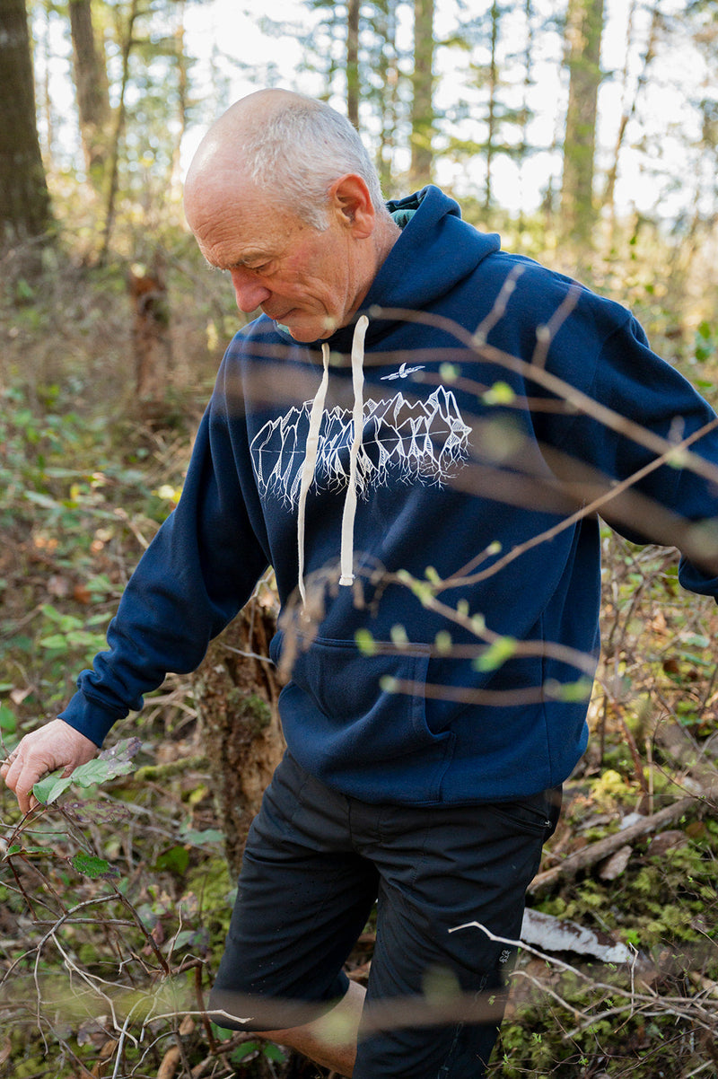 MOUNTAIN ROOTS Unisex Eco Hoodie - Navy-2
