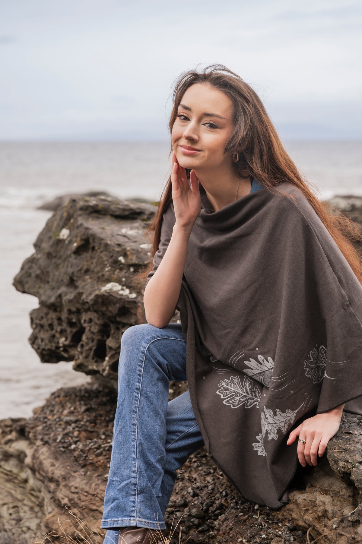 Charcoal Poncho with Oak Leaves Print-2