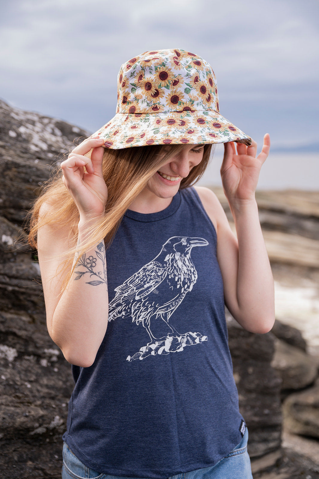 RAVEN - Women's Relaxed Tank - Heather Navy-1