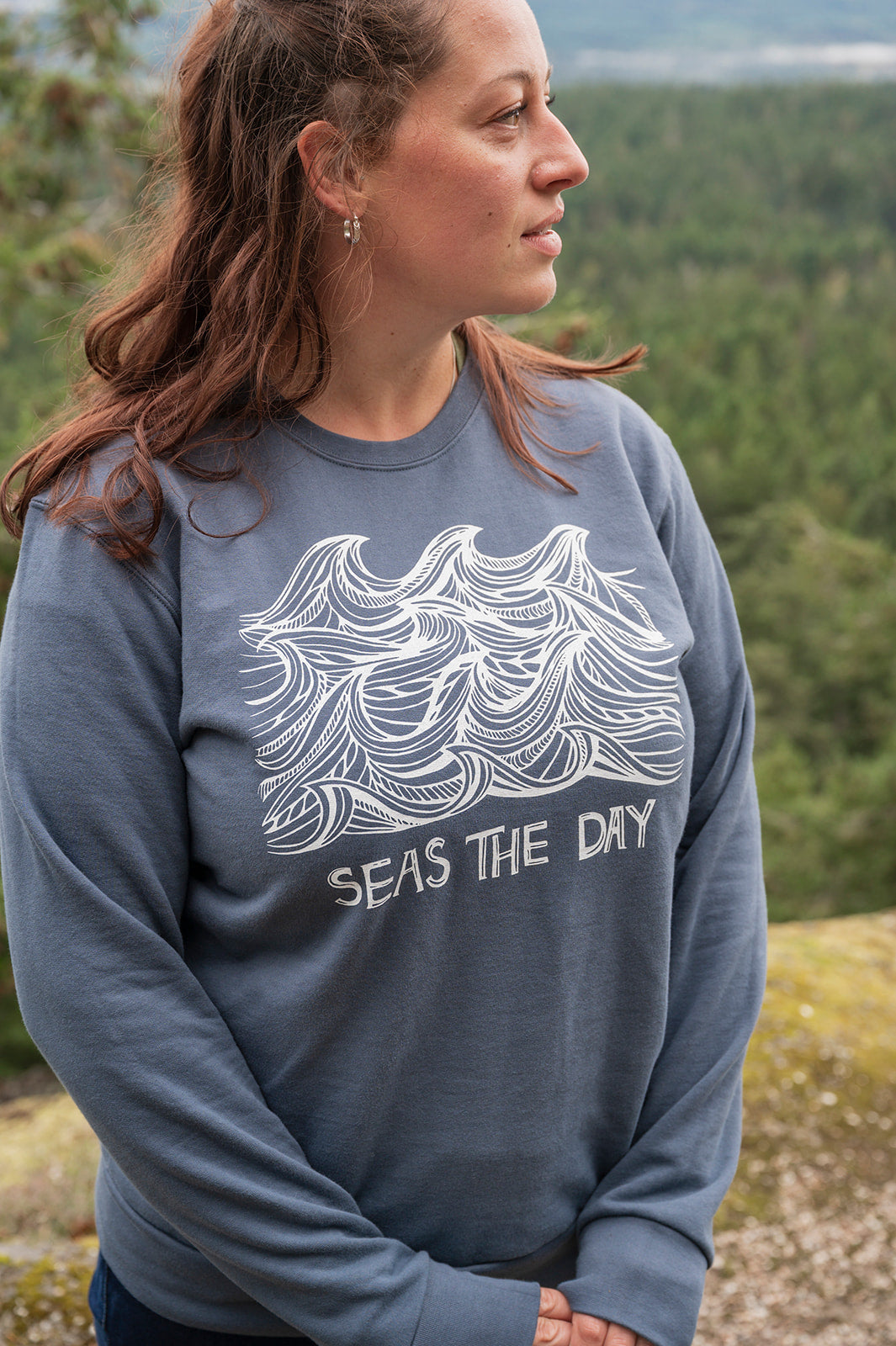 SEAS THE DAY - Unisex Organic Cotton Crewneck - Slate Blue-2