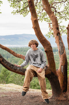 BEE- Unisex Eco Crewneck Sweatshirt-2