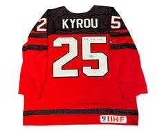 Jersey Nike rojo de local del equipo de Canadá autografiado por Jordan Kyrou con la inscripción "2018 WJC Gold"-1