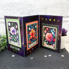 The Little Book of Floral Tarot-11