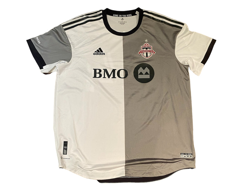 Jonathan Osorio Autographed 2022 Toronto FC Adidas Community Authentic Jersey-3