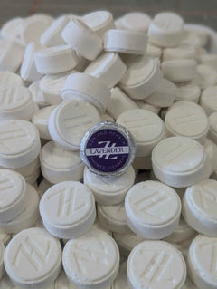 Pastillas de ducha de lavanda Zen & Hearth – Aromaterapia relajante para rituales nocturnos de desconexión – Hechas en Canadá-1