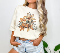 Lily Triangle Unisex T-shirt | Prairie Clothing-3