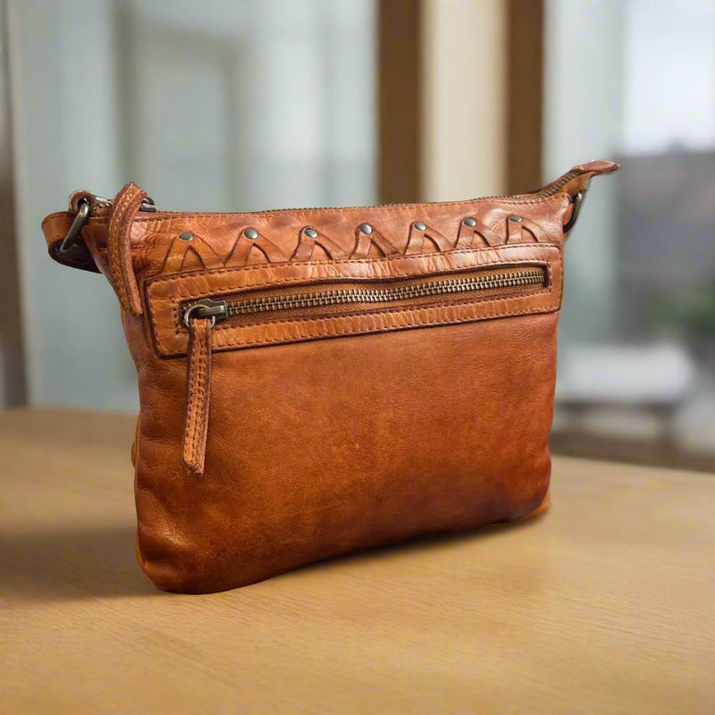 MET V Stitch Crossbody Leather Bag-1