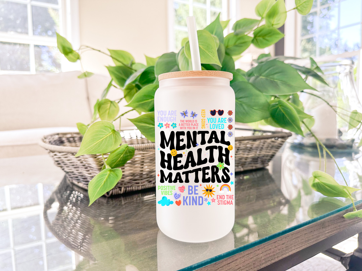 Vaso de vidrio esmerilado Mental Health Matters con tapa de bambú | Vaso para bebidas