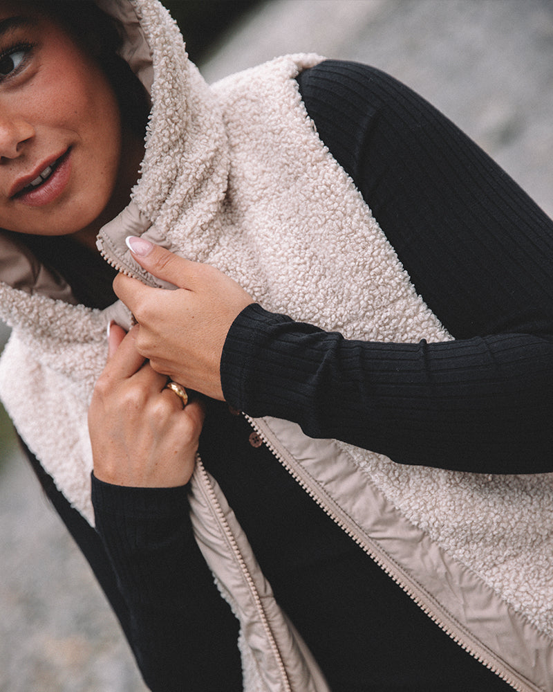 Collins Vest-11