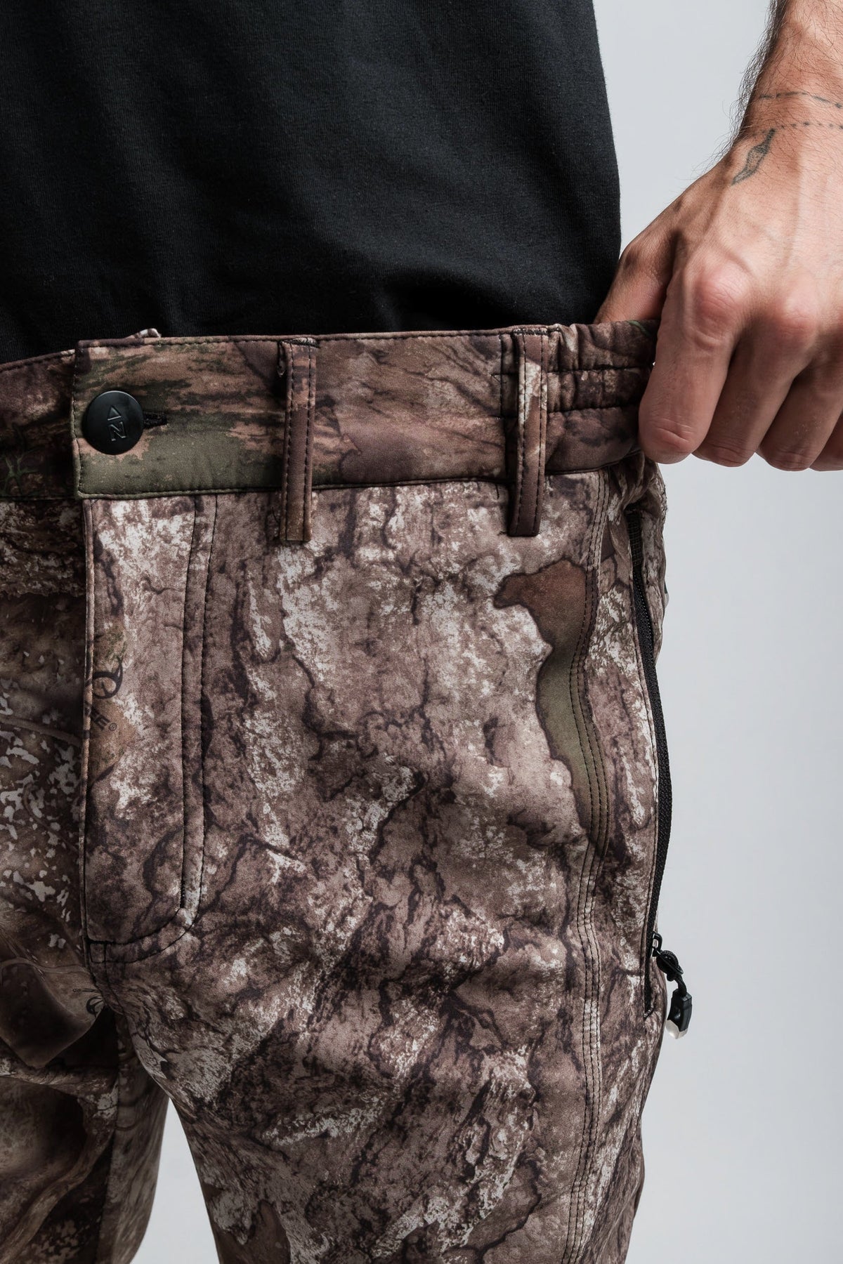 Men's Camo Adventure Water Resistant Pants-5