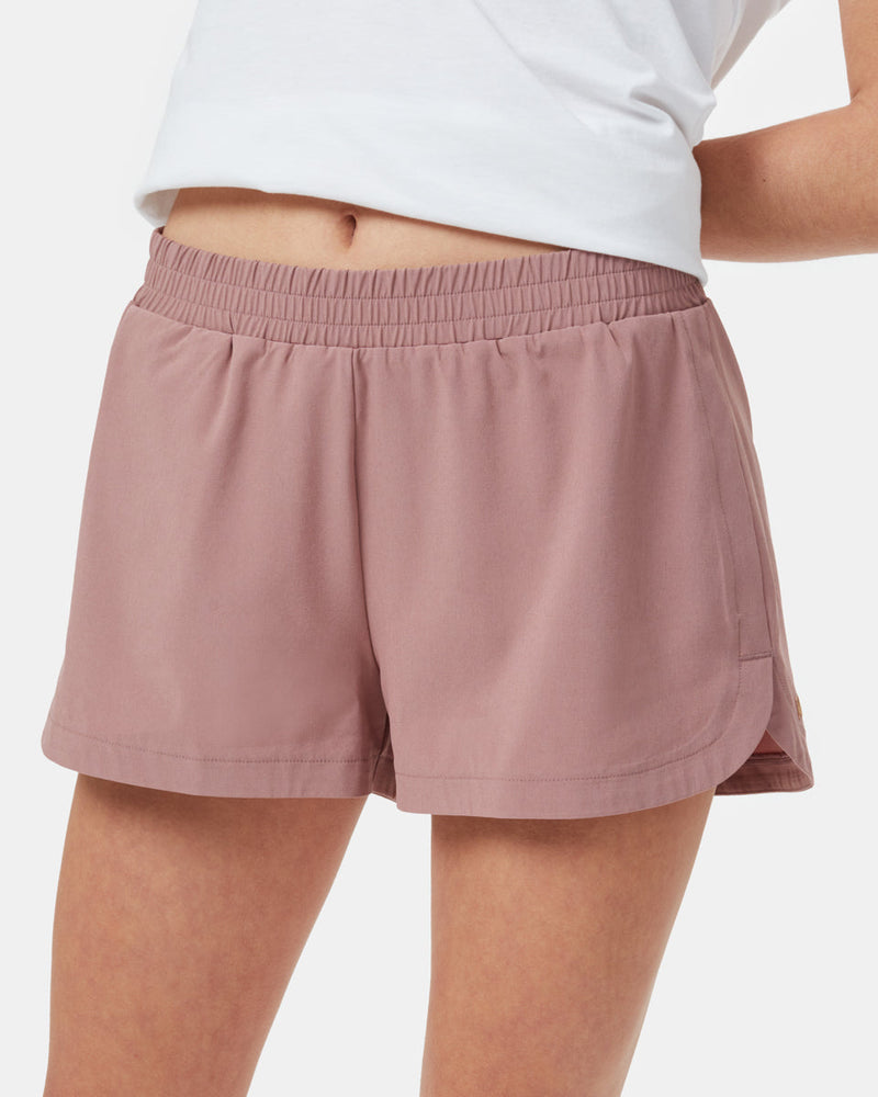 InMotion Short-1
