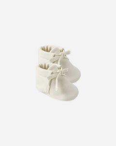 Baby Booties | Natural | Quincy Mae-1