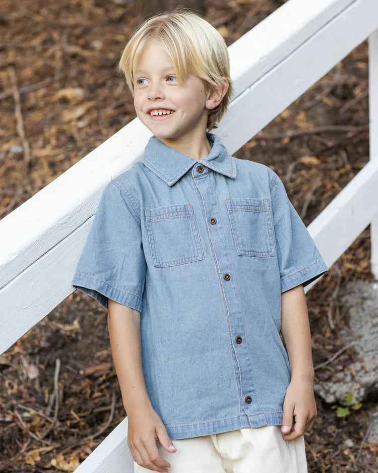 Denim Short Sleeve Overshirt | Washed  Blue | Rylee & Cru-1