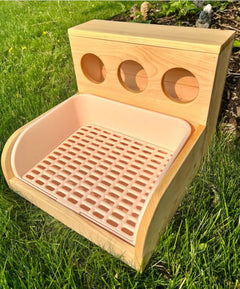 Rabbit Hay Feeder, Litter Box & Mesh Grate-1