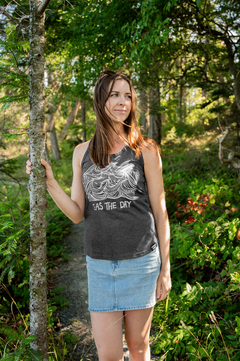 SEAS THE DAY - Women's Racerback Eco Tank Top - Heather Charcoal-2