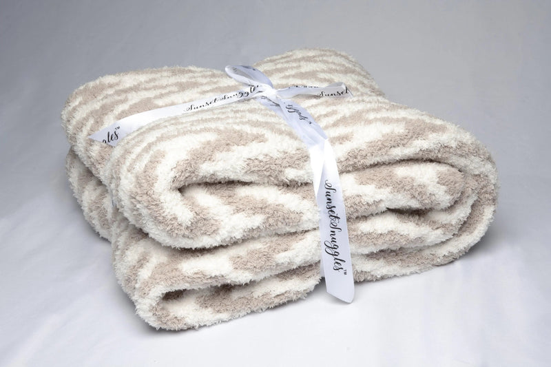 Greige & White Chevron Print Throw-2