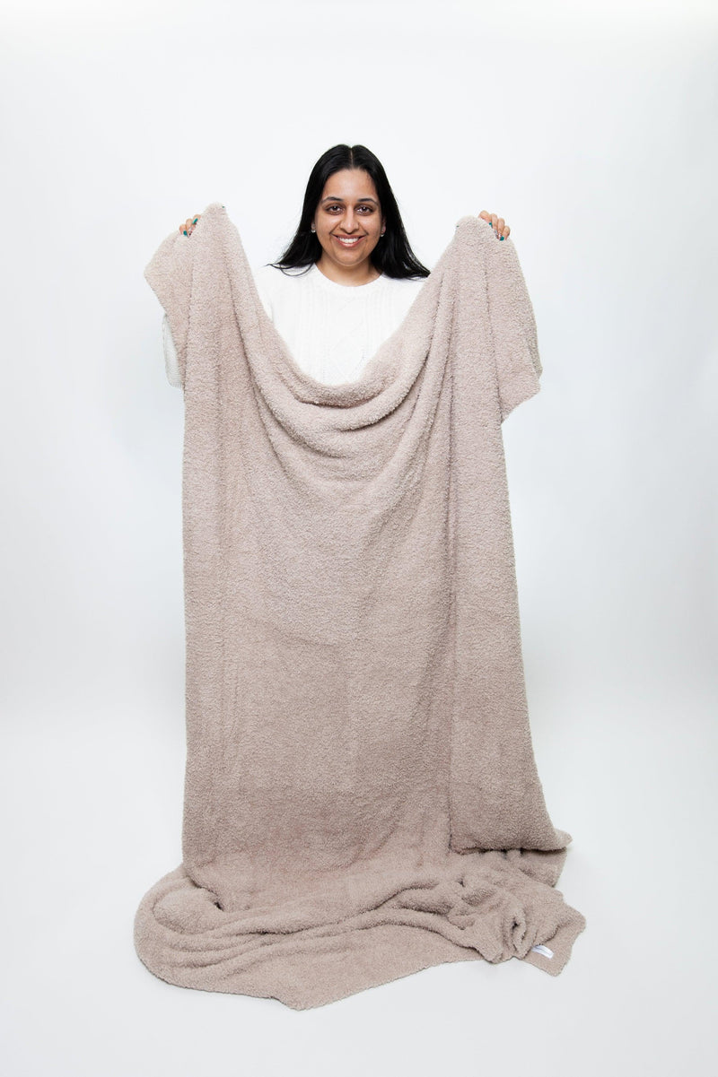 Rainy Day Solid Double Layered Print Extended Throw-3