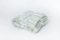 Desert Sage & White Diamond Point Print Extended Throw-4