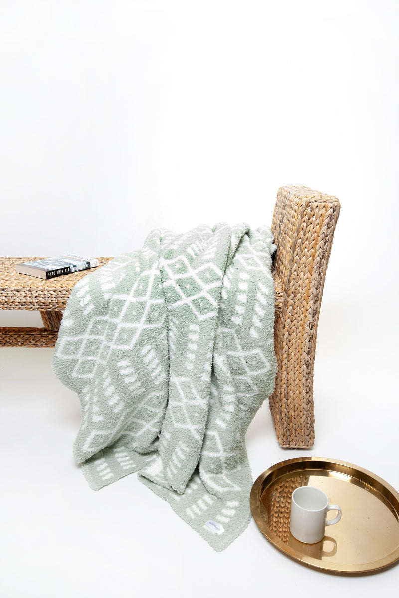 Desert Sage & White Diamond Point Print Extended Throw-1