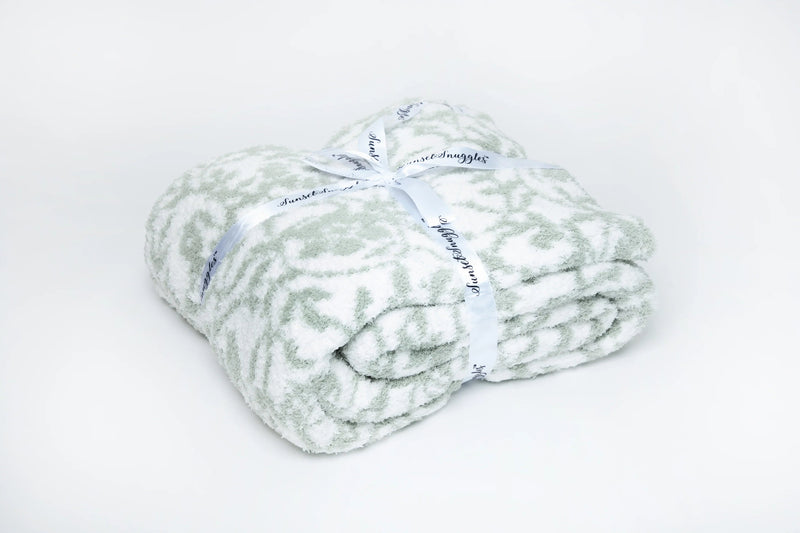 Desert Sage & White Fairy Garden Vine Print Extended Throw-7
