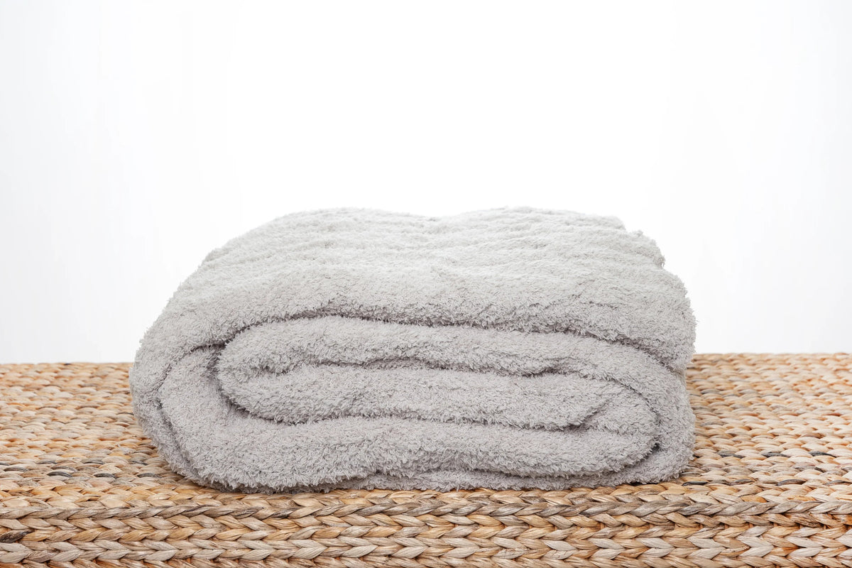 Foggy Dew Cable Knit Extended Throw-3