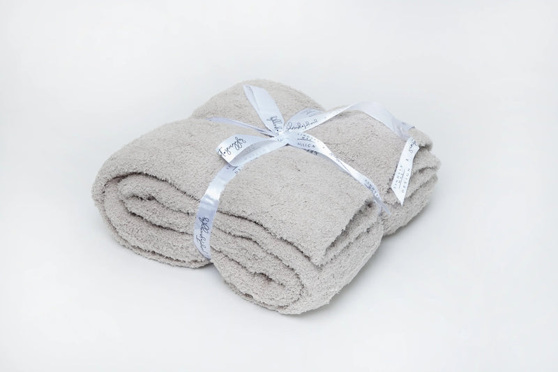 Foggy Dew Cable Knit Extended Throw-2