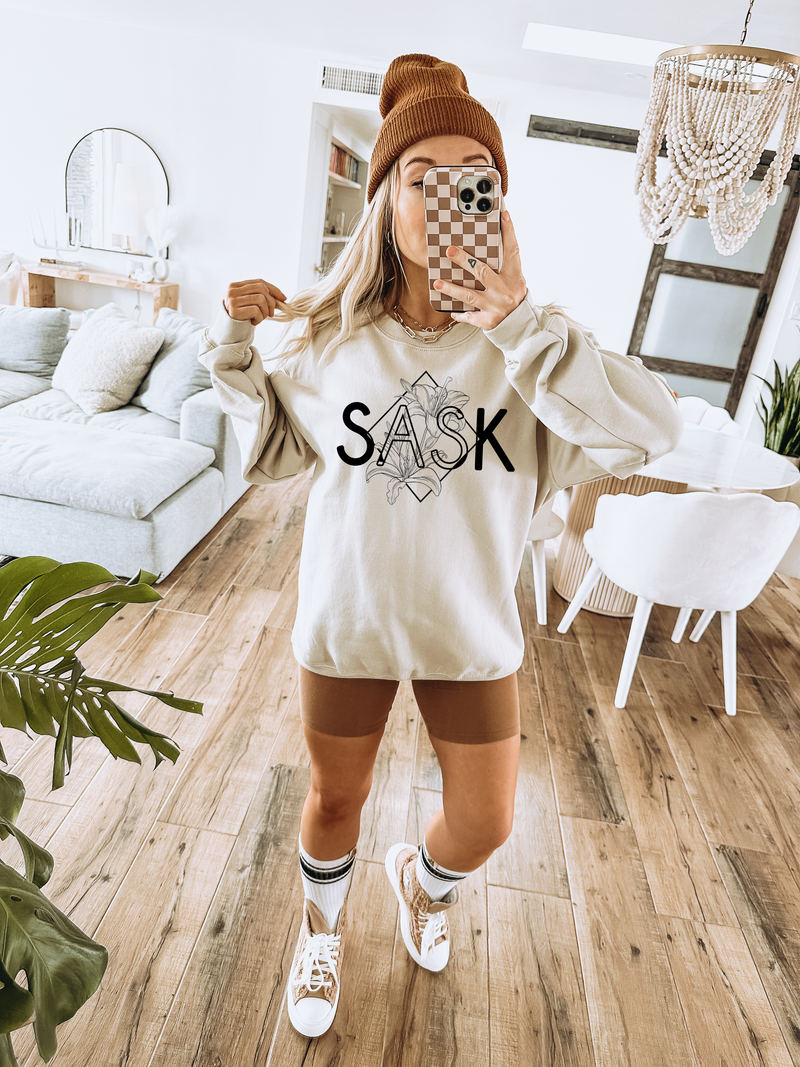 SASK Diamond Line Art Unisex Crewneck | Prairie Apparel | Sask Clothing-4