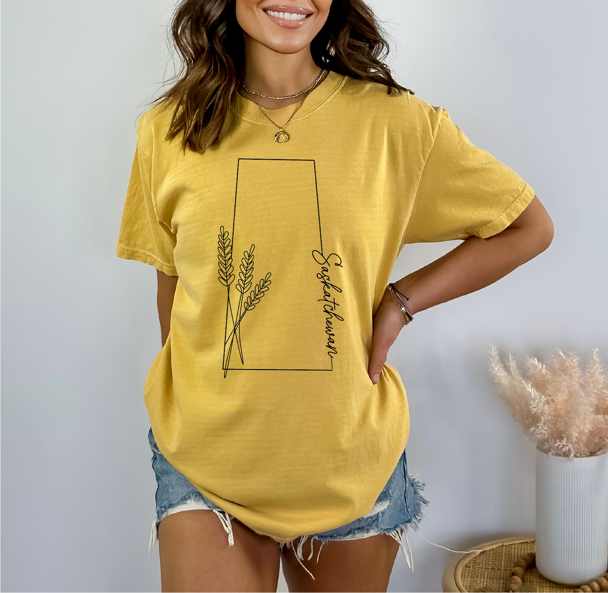 Saskatchewan Line Art Unisex T-shirt-3