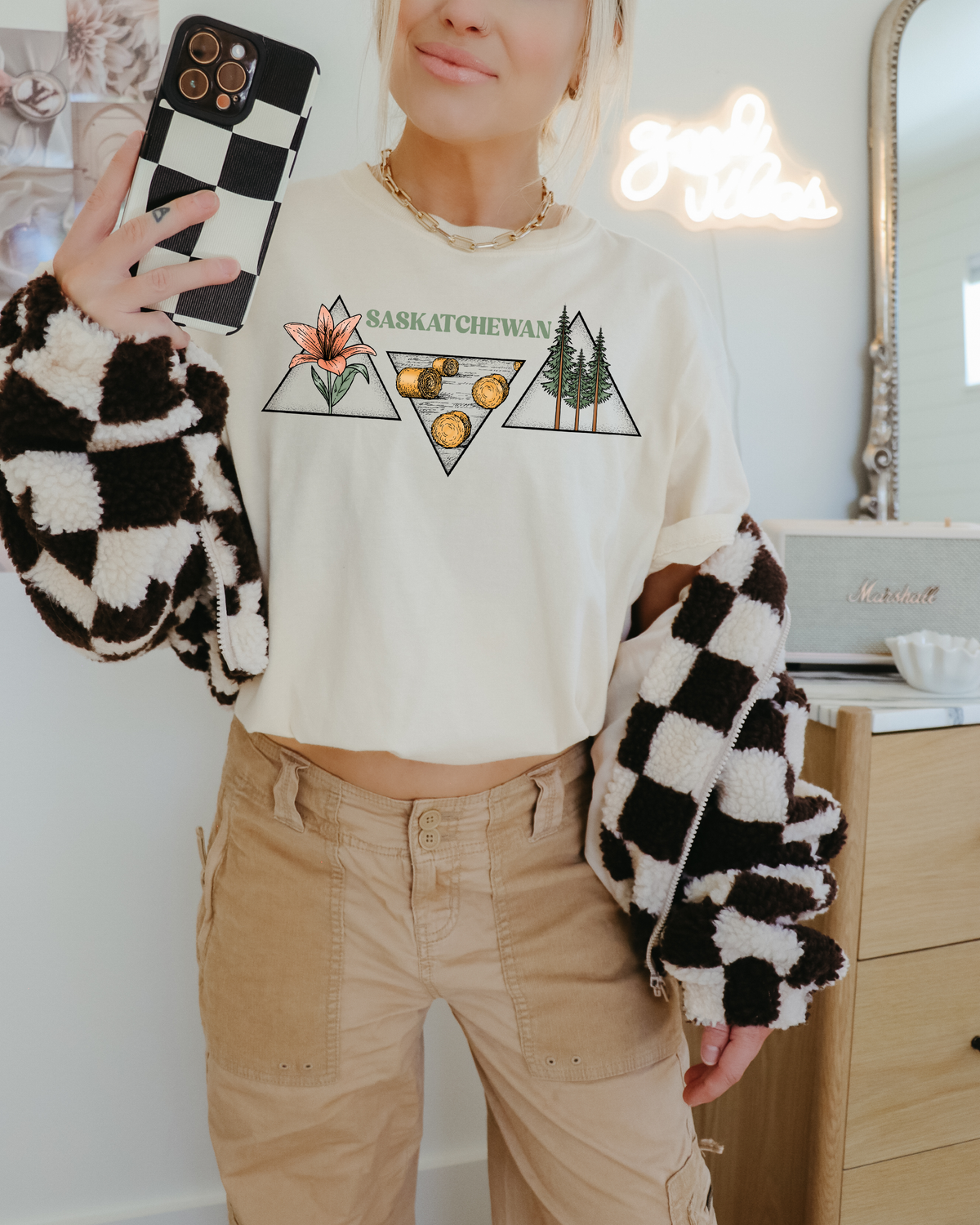 Saskatchewan Triangle Unisex T-shirt | Saskatchewan Clothing-2