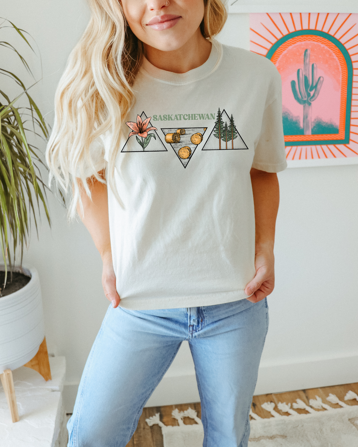 Saskatchewan Triangle Unisex T-shirt | Saskatchewan Clothing-3