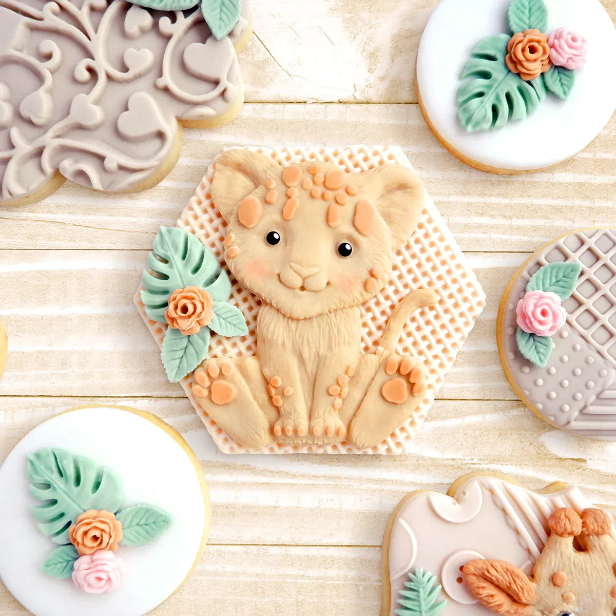 Sweet Safari Lion Cub Silicone Mould-22