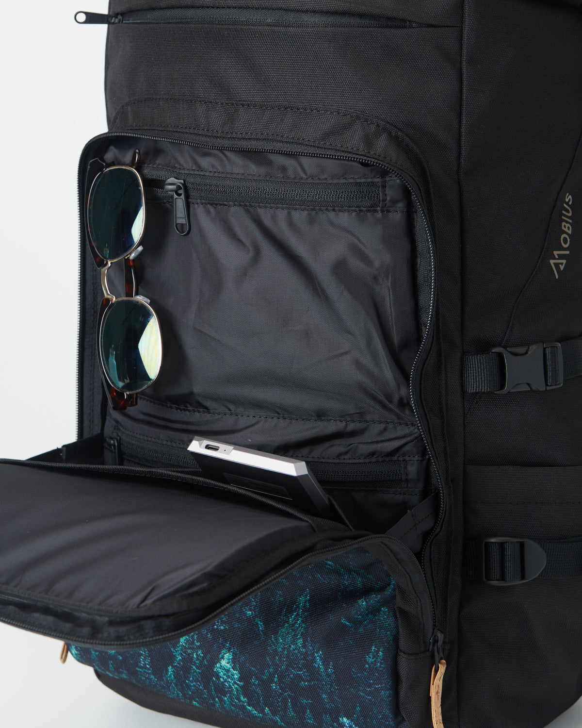 Mobius 35L Backpack-5