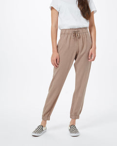 Colwood Jogger-1