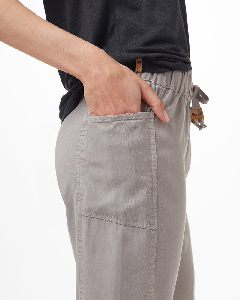 Colwood Jogger-4