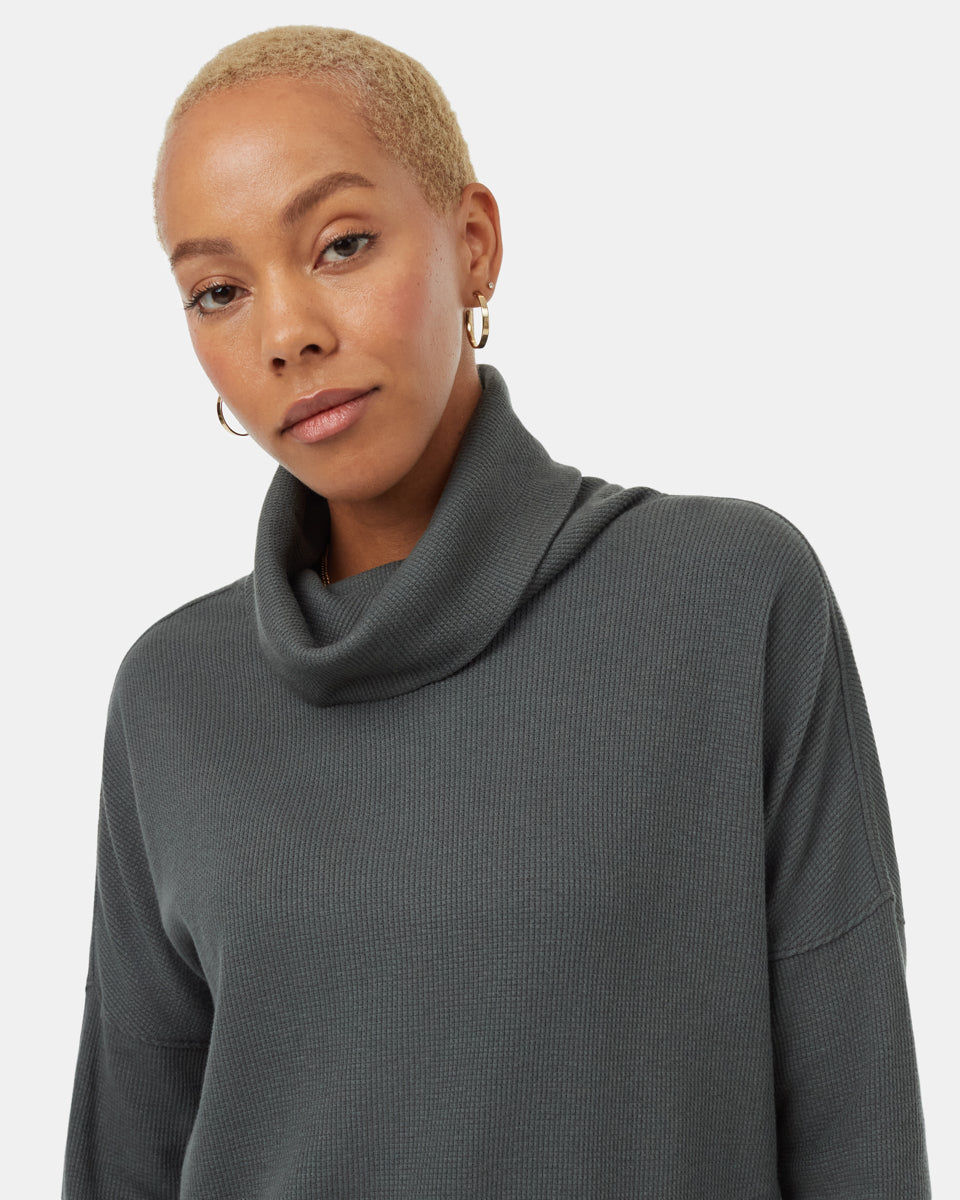 Highwood Turtleneck-4