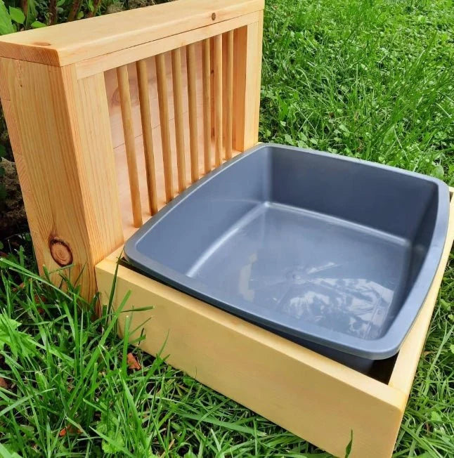 Rabbit Hay Feeder & Litter Box (XL Dowel)-2