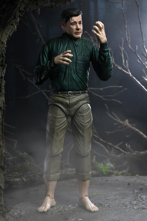 Universal Monsters Ultimate The Wolf Man-19