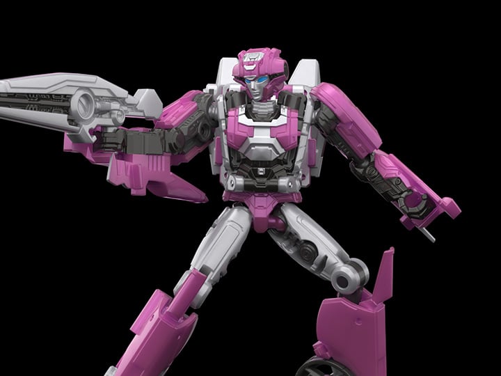 Transformers: One Studio Series Deluxe Class Elita-1-1