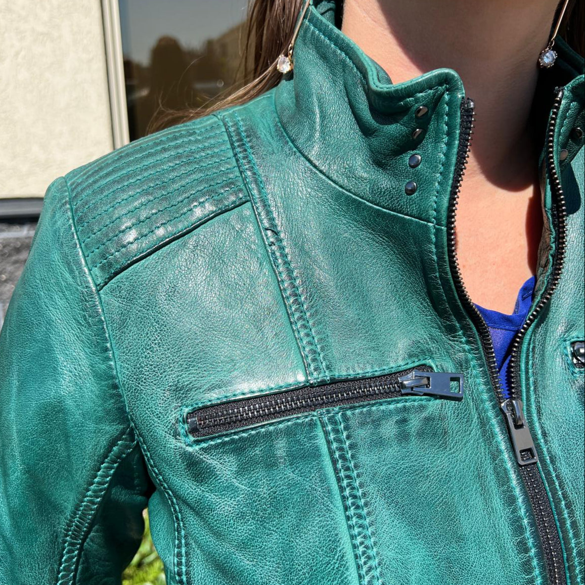 Women's Classic Sheep Leather Jacket. Standing Collar with Studs, 4 Zippered Pockets & Shoulder Accent Stitching-27