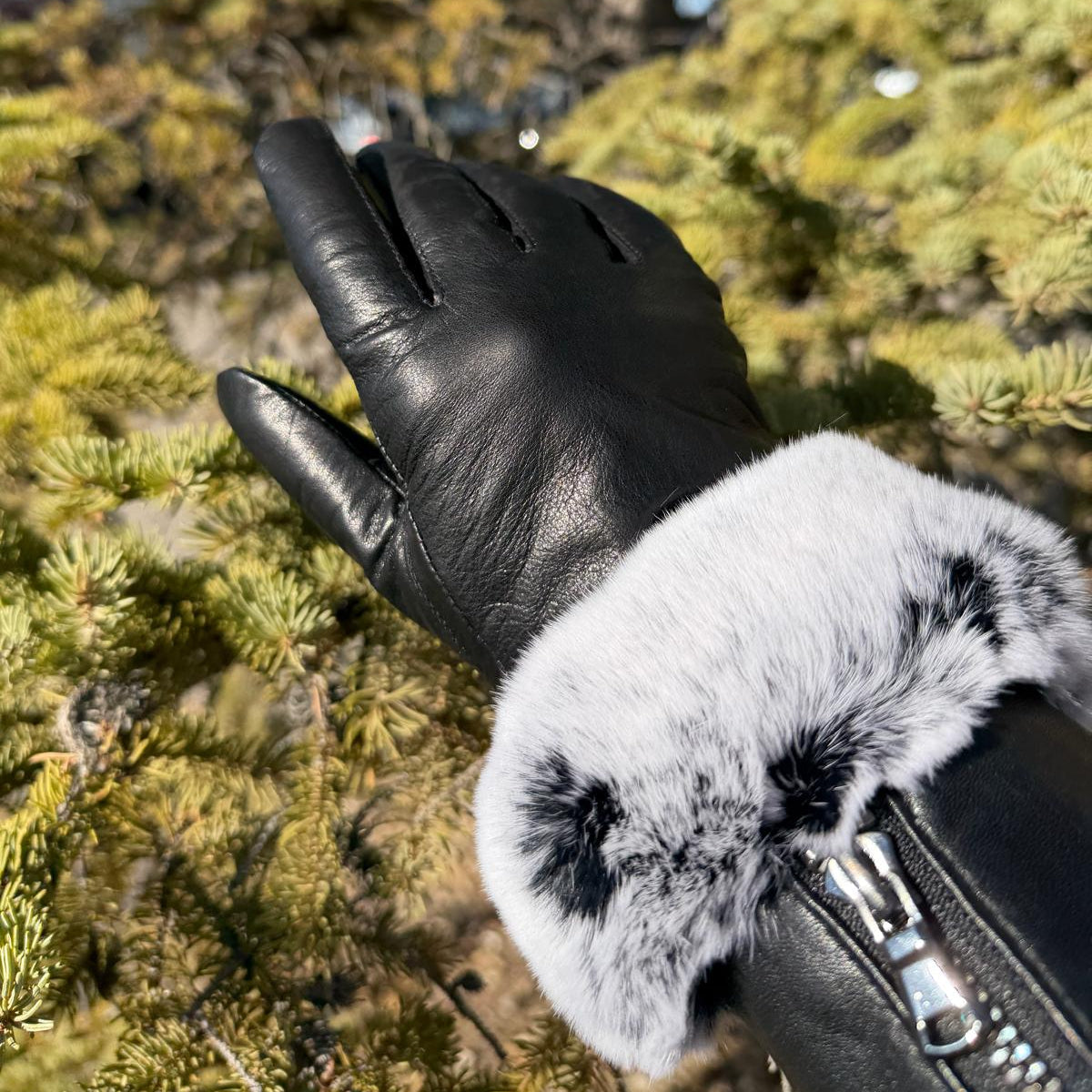 Women's Lamb Leather Gloves with Rabbit Fur Trim-1