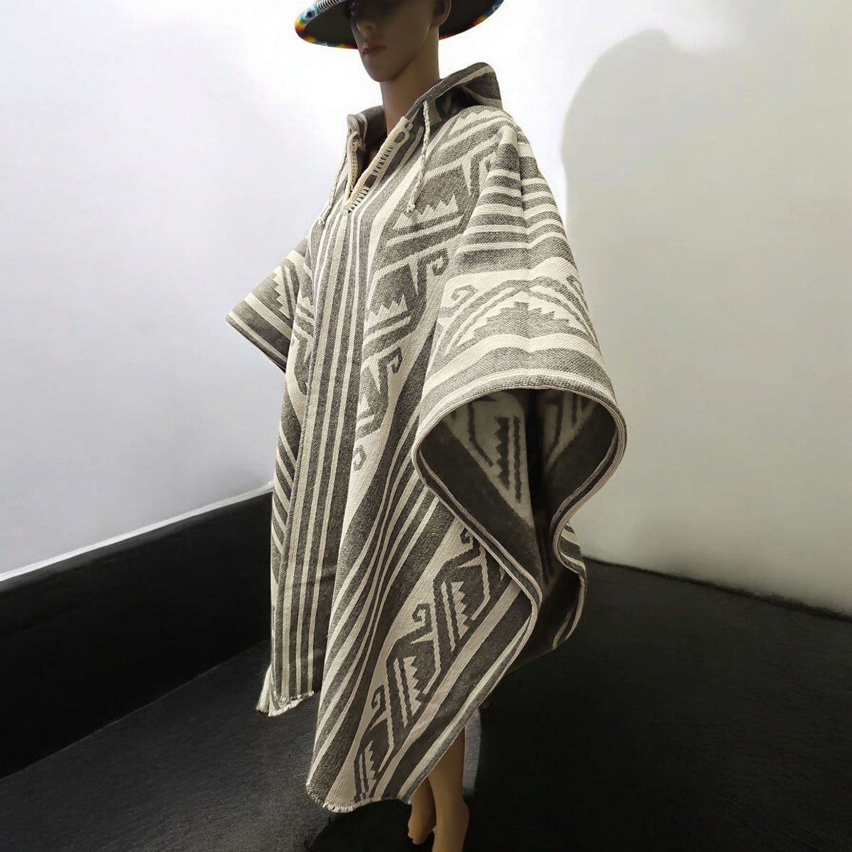 Grey Pure Llama wool Ponchos-2